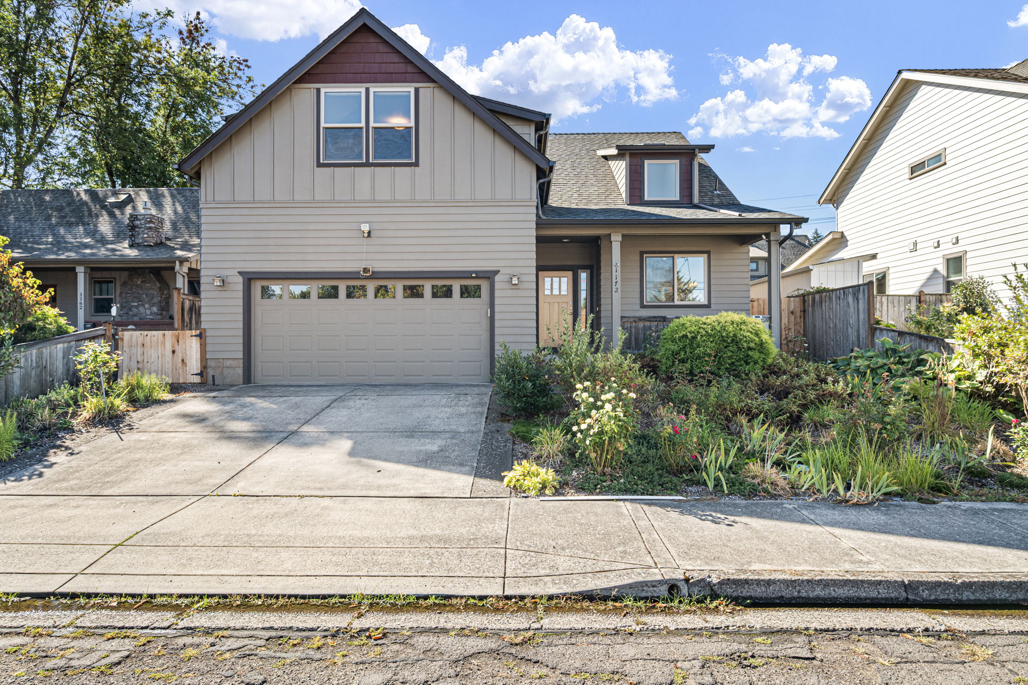 1172 West 27th Place